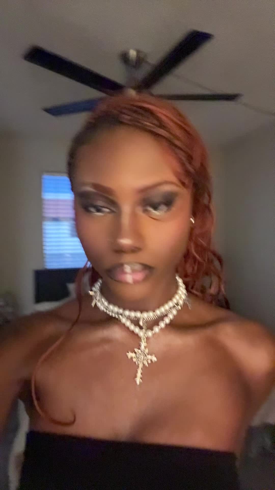 @taleisej