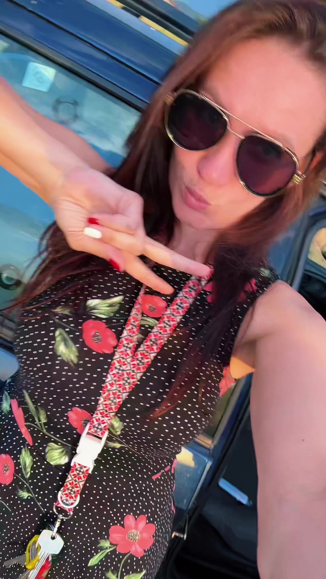 @💙🎧💛
