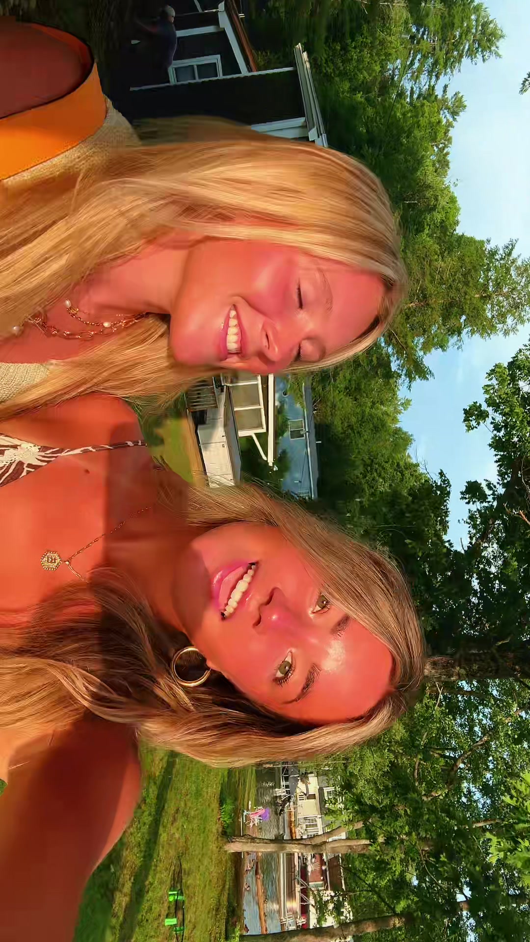 @Ella