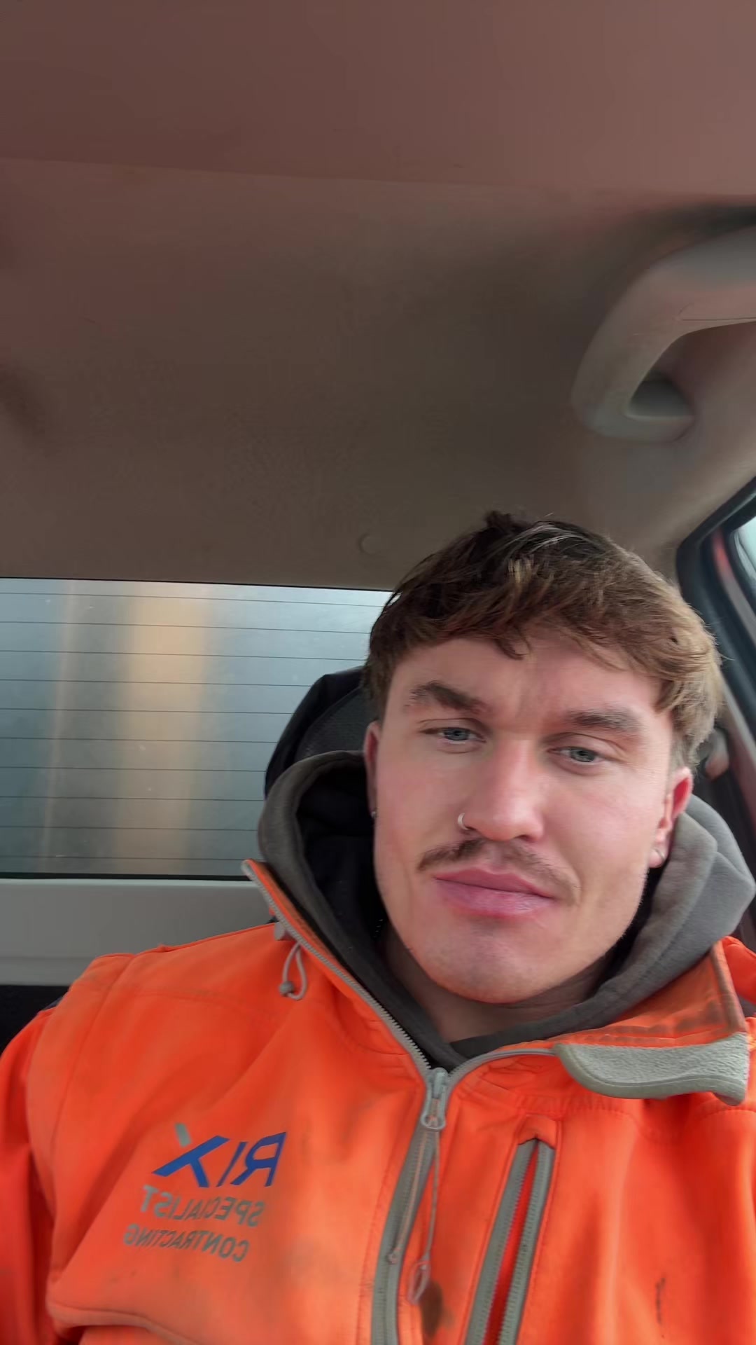 @JustFionn