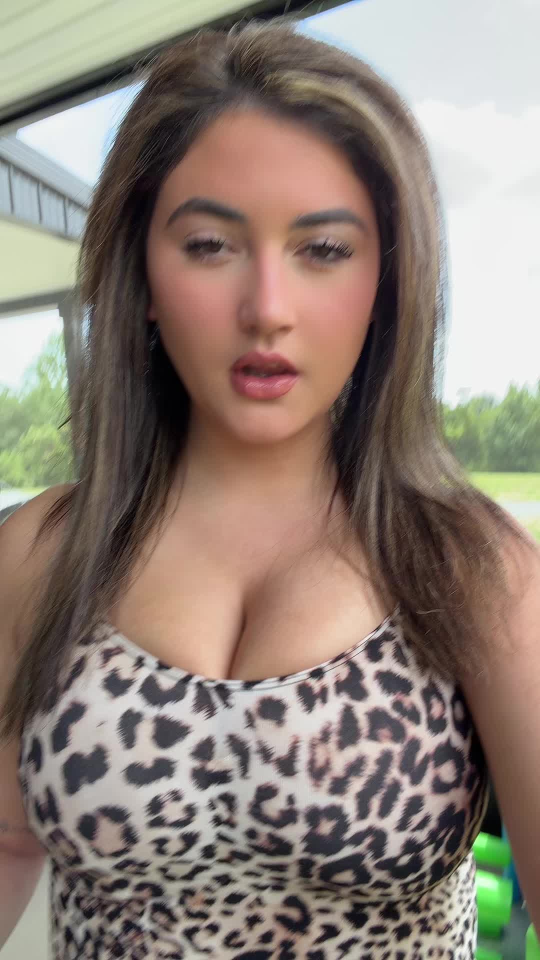 @𝙼𝙰𝙲𝙺 ✨