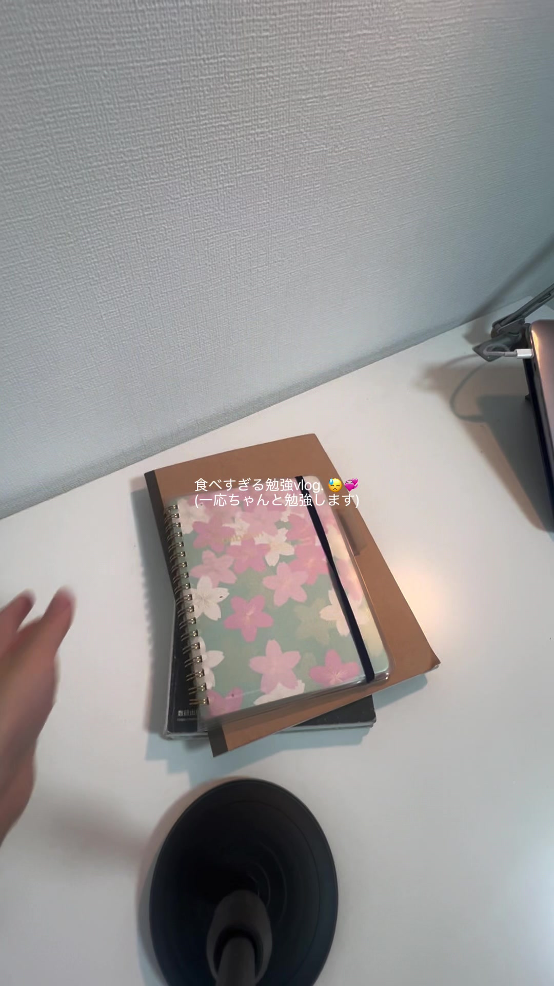 @ガキ声ユリ子📚