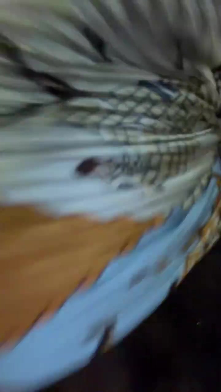 @Athziri