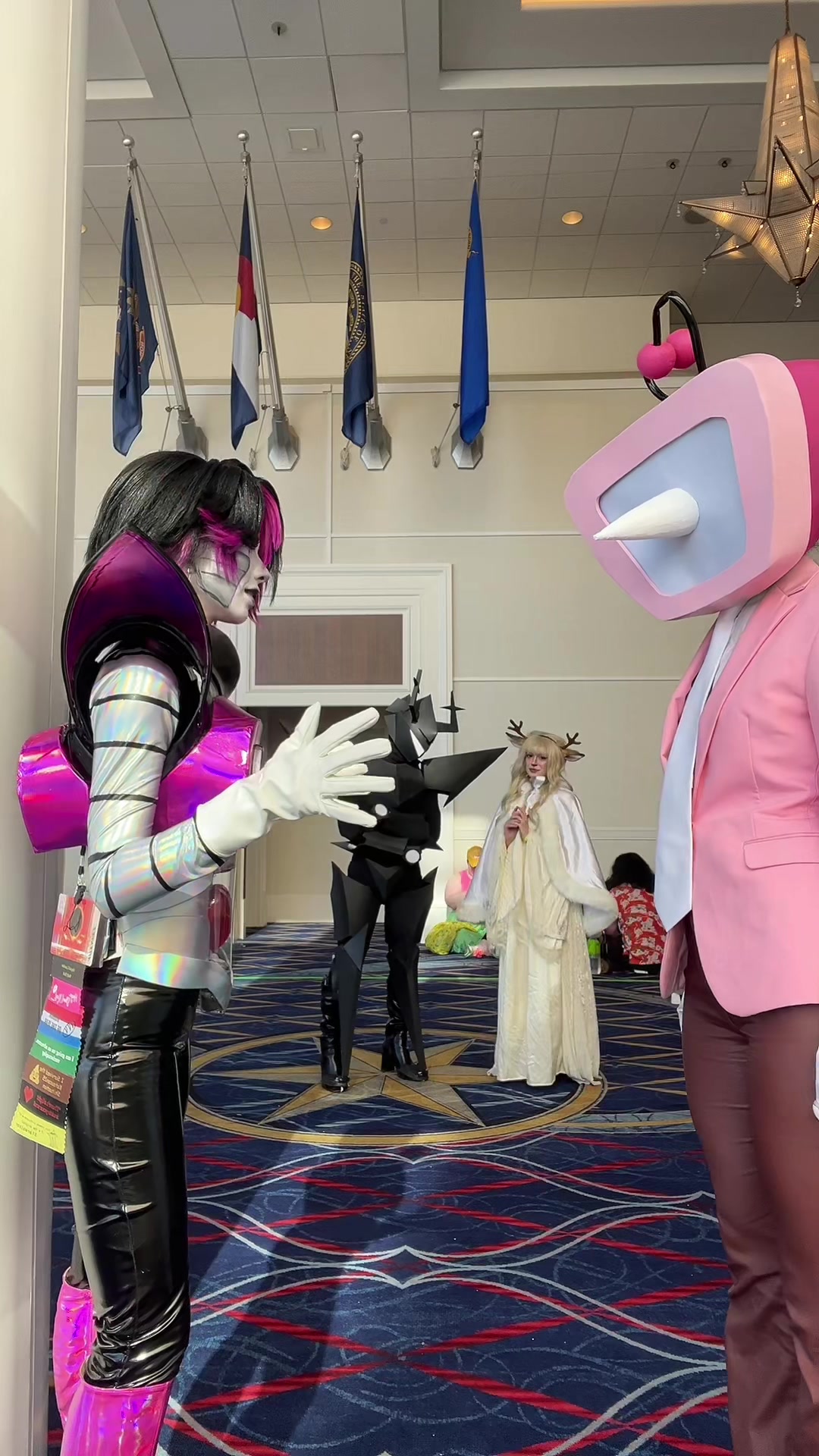 @sara @ momocon !!