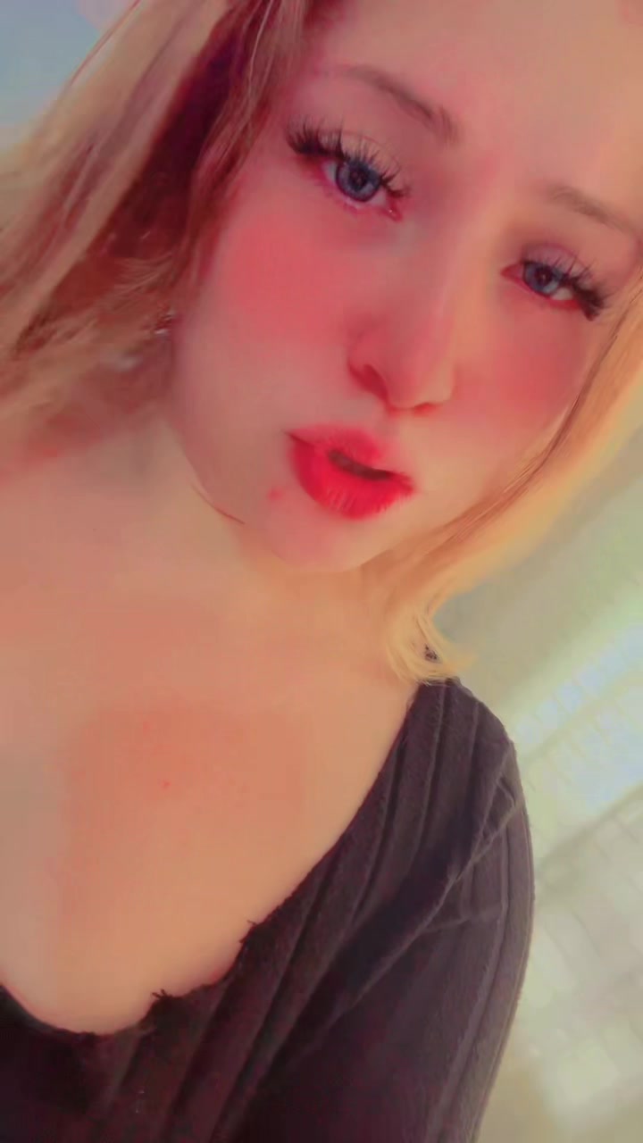 @CurvyModels