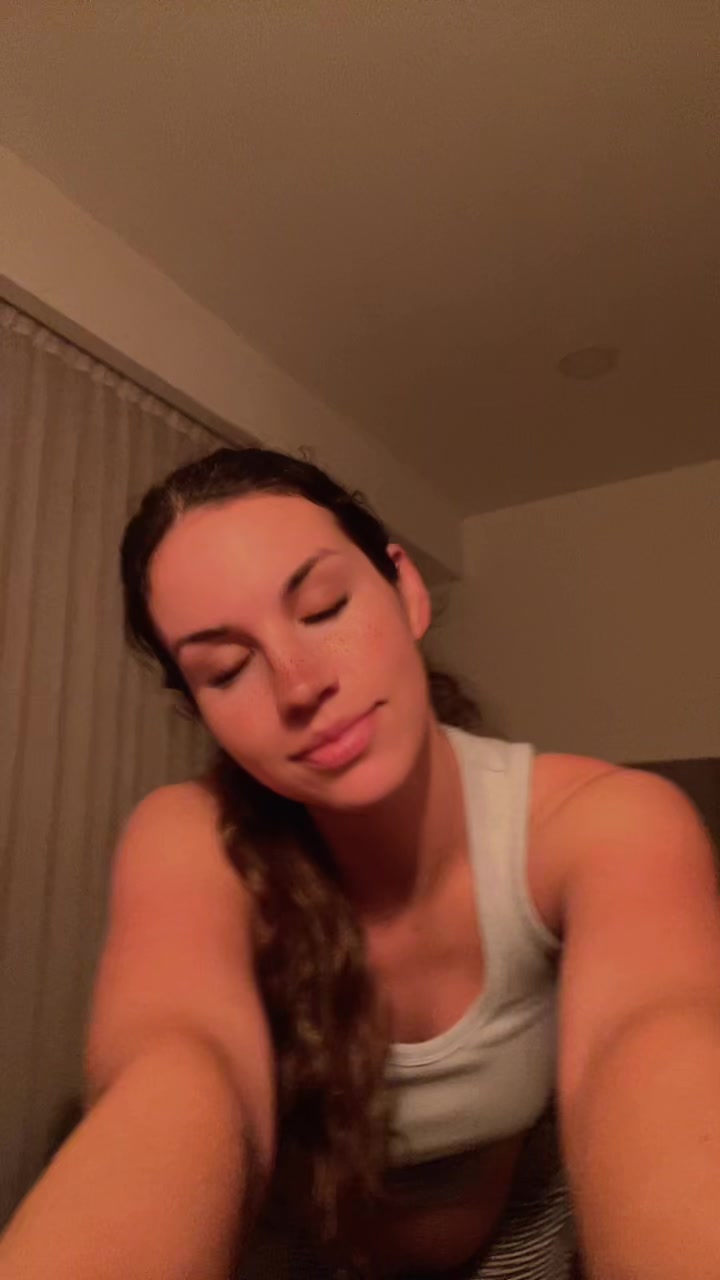 @Scarrose 🌹