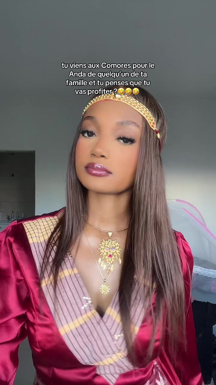 @🖤