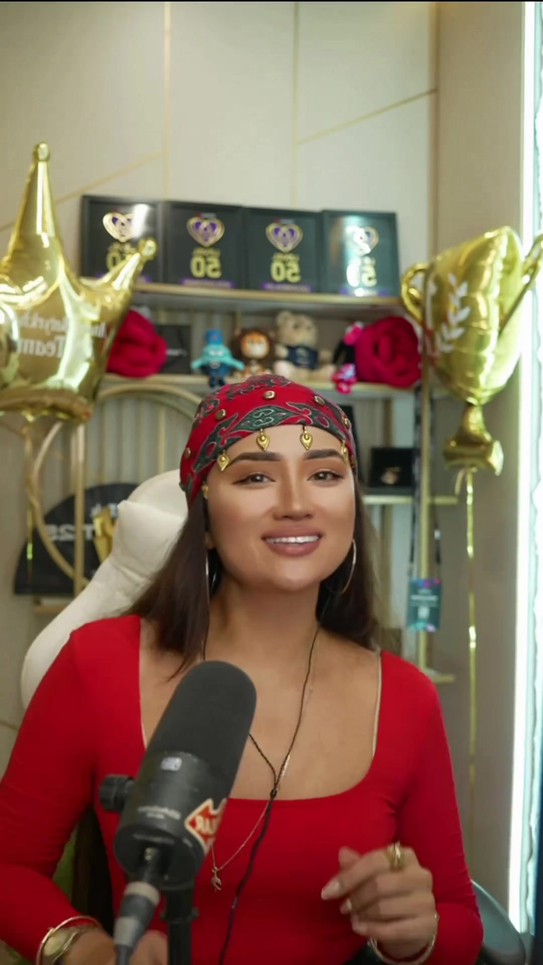 @🎤💜ANARA BATYRKHAN&trade;️