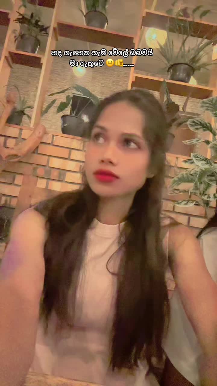 @Lawaa 🤨😏 (26518😇)