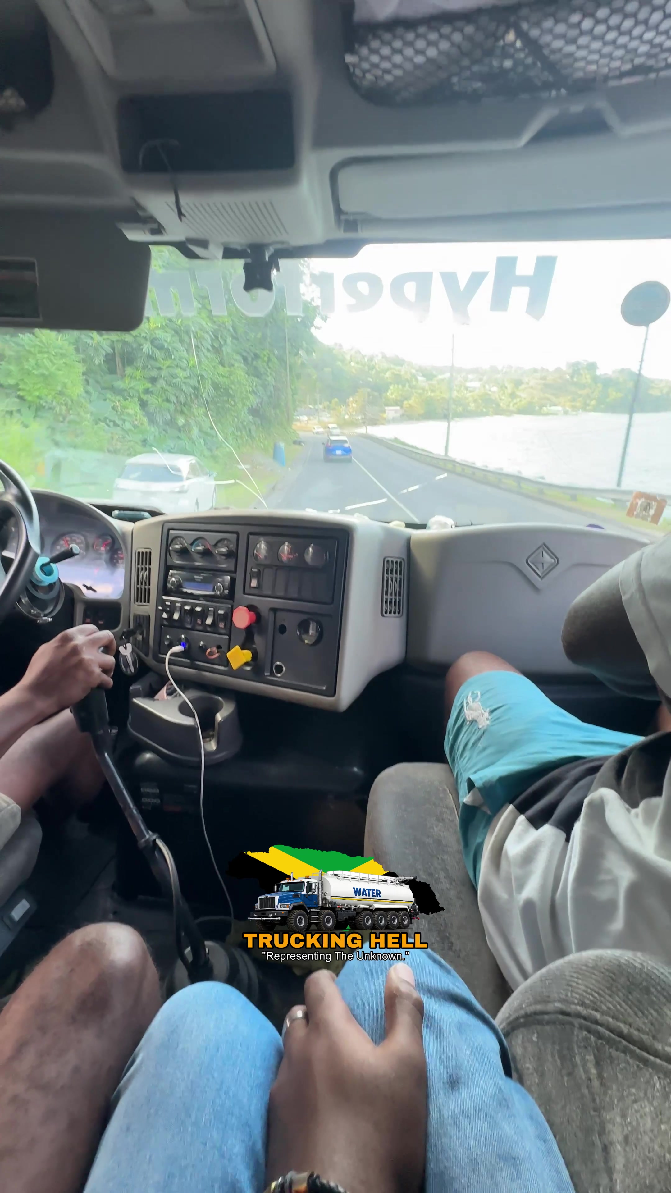@Trucking Hell🇯🇲