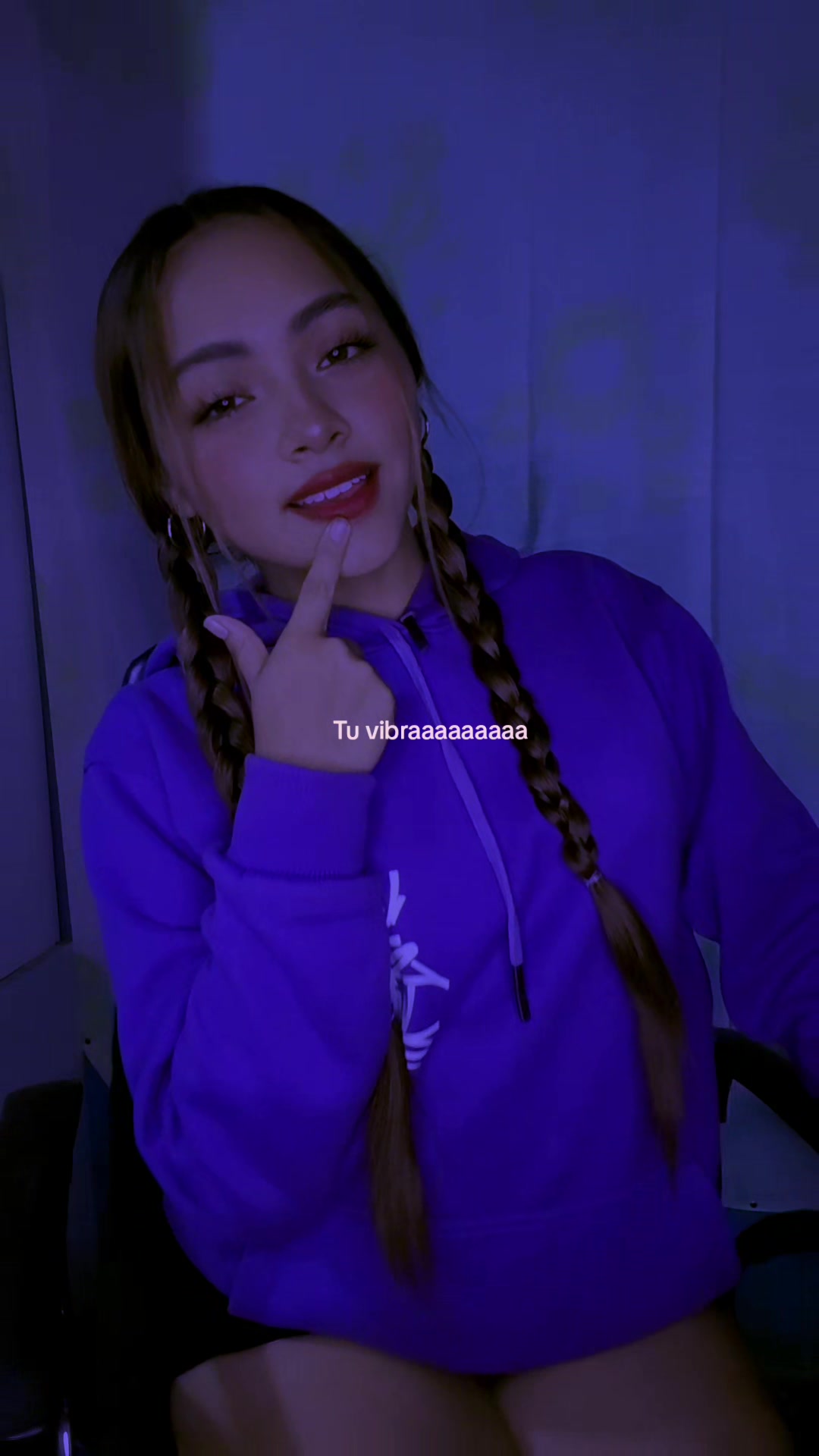 @ANYHELI💛