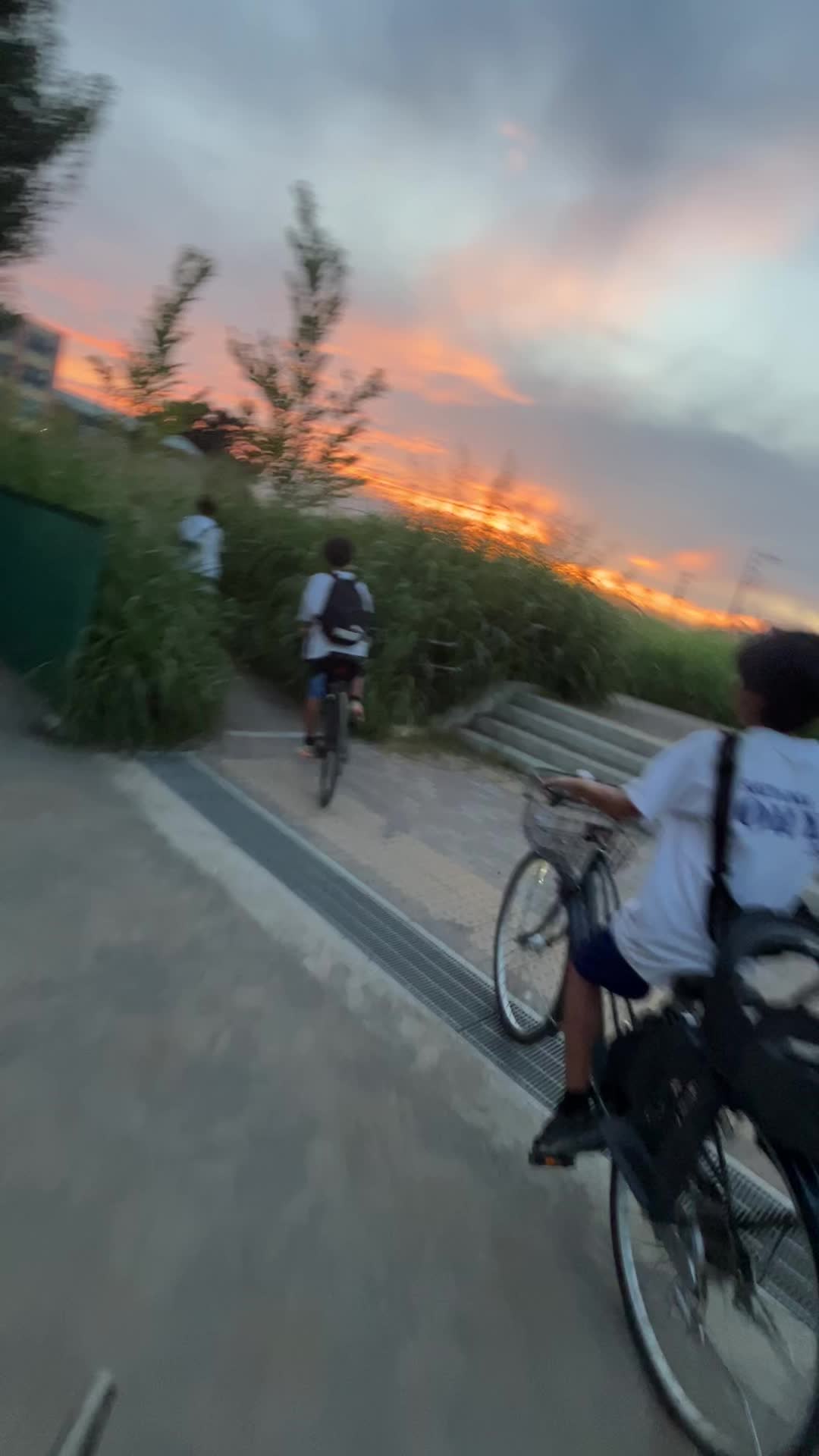 @海 輝