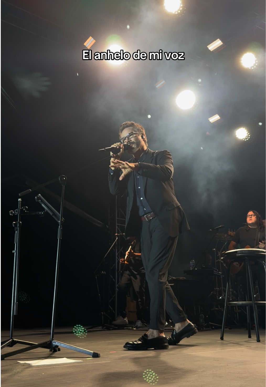 @Jesús Adrián Romero