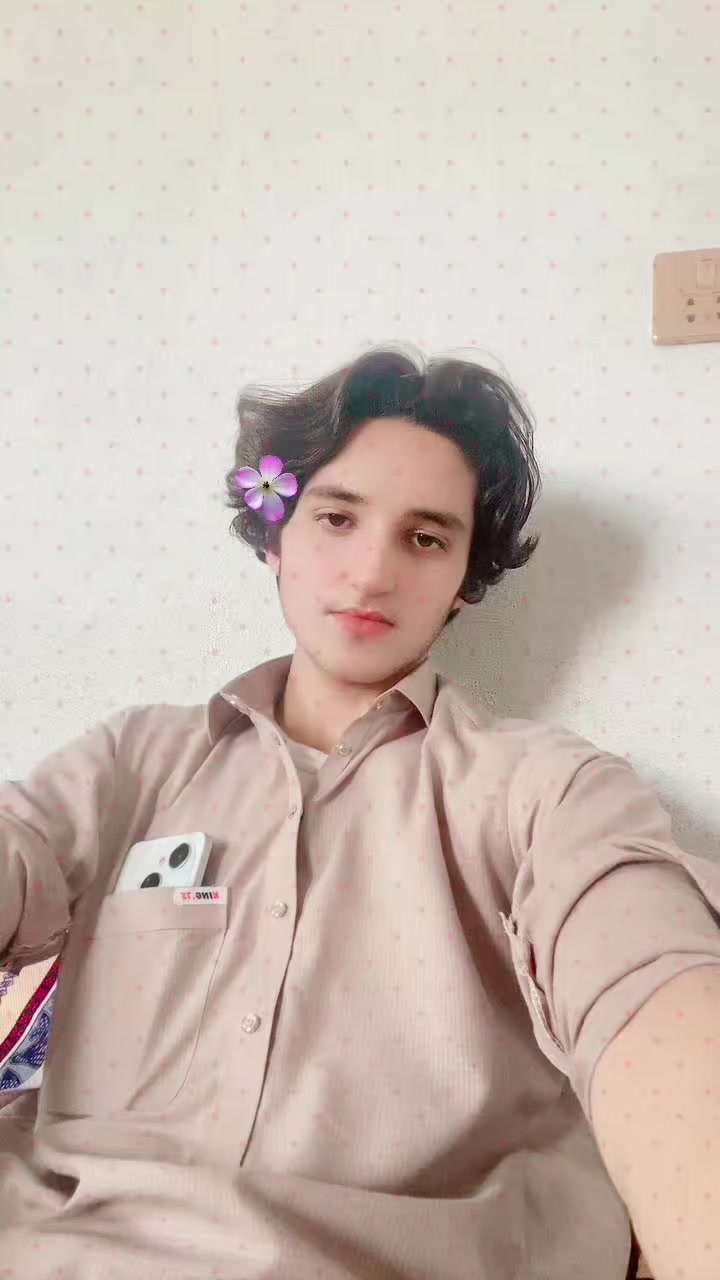 @𝑨🥺𝑨ستا مجنون 🥺
