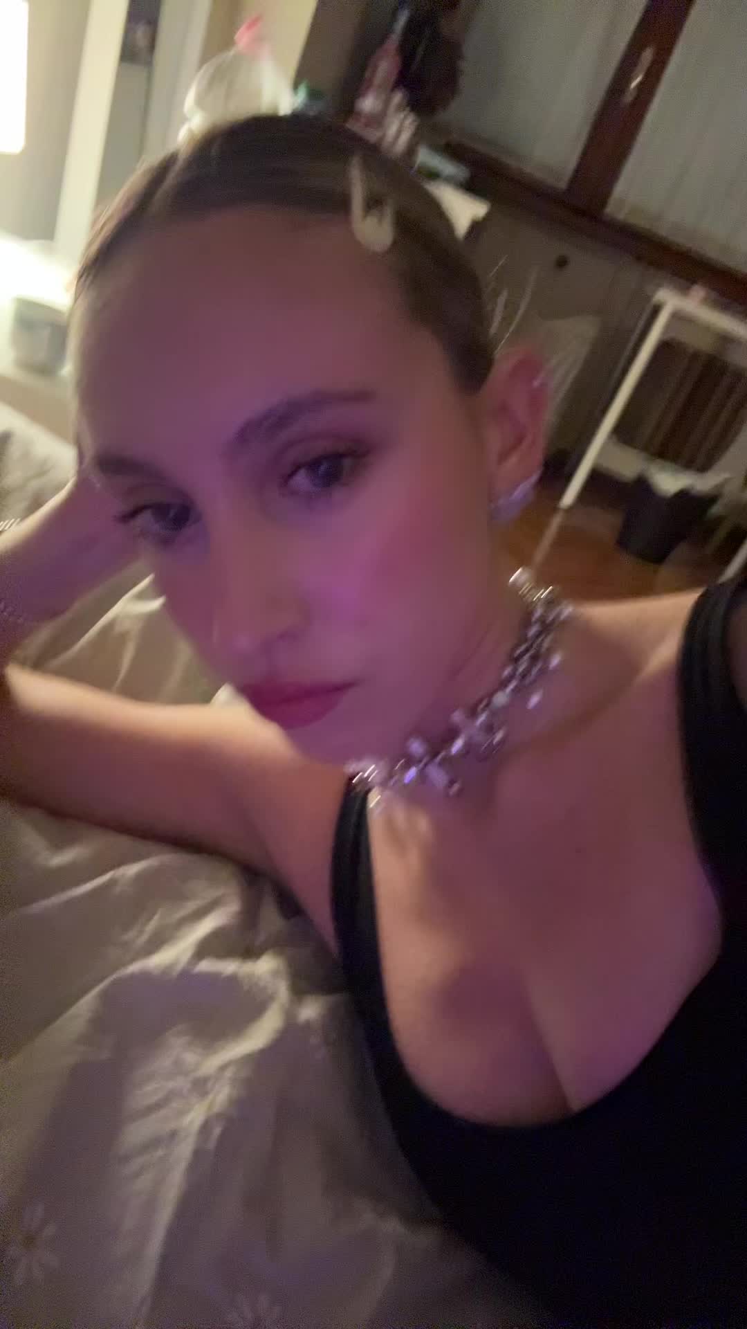 @ELENA👸🏼