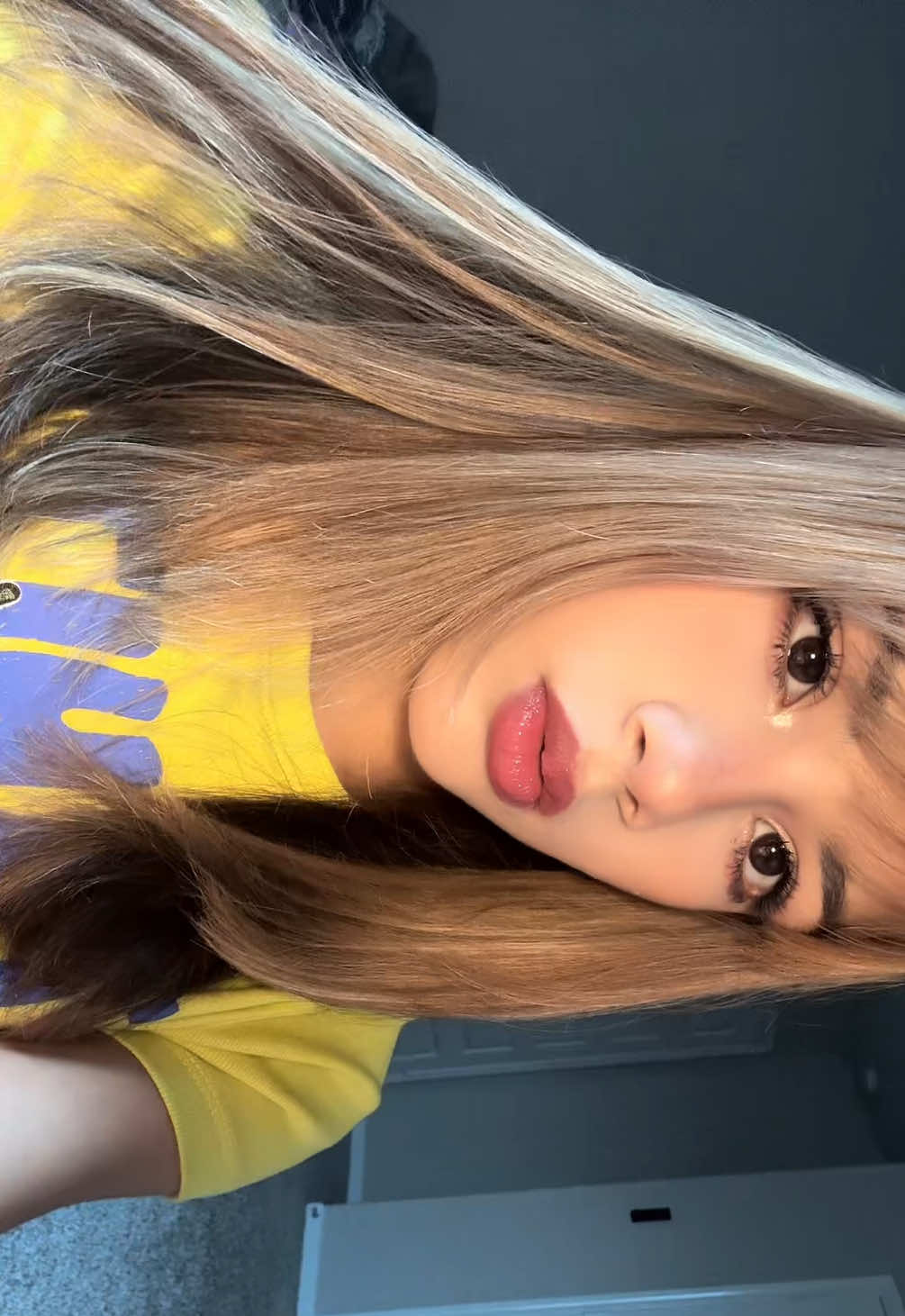 @𝙻𝚊𝚞𝚛𝚎𝚗
