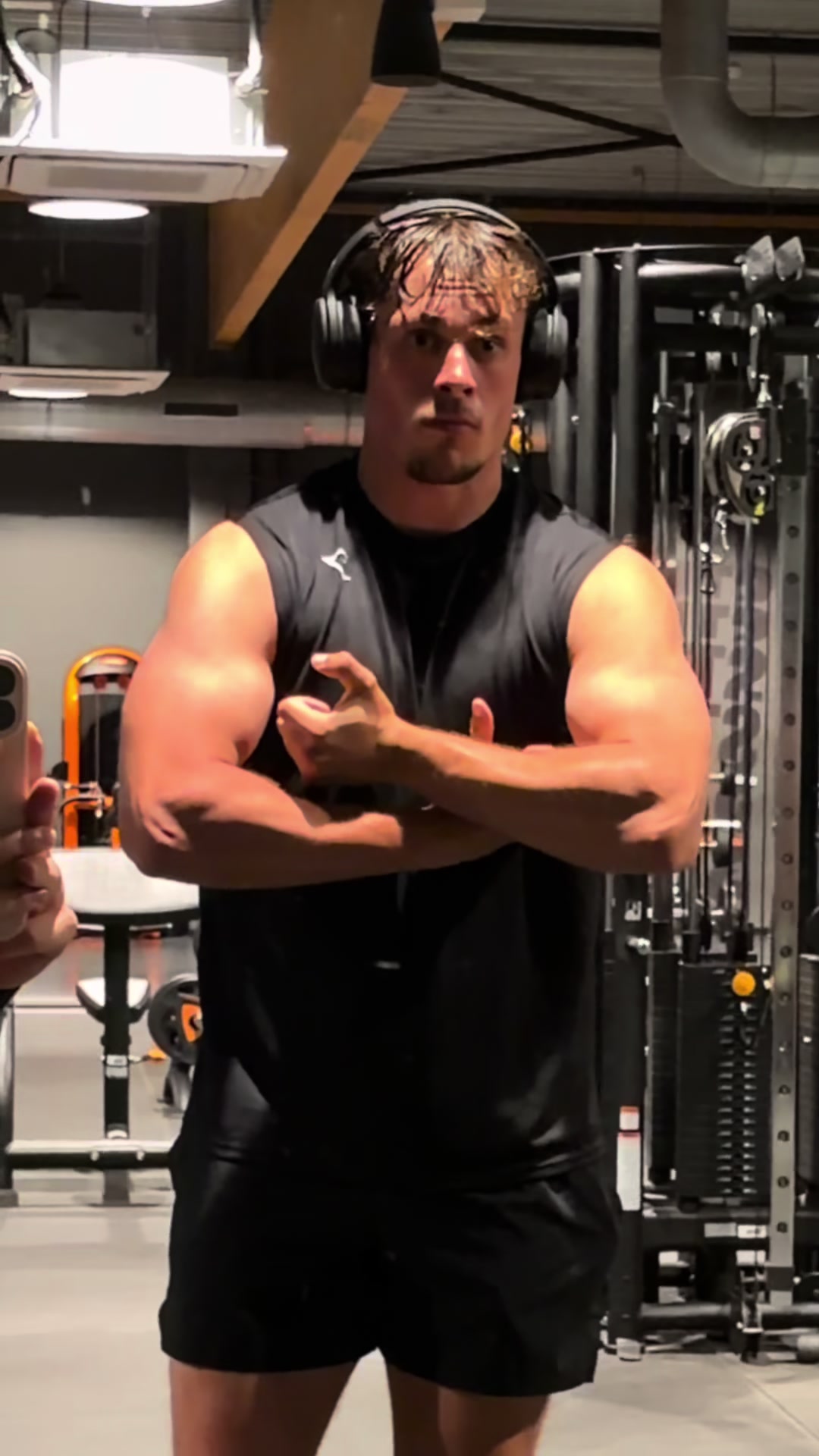 @Ares 🦇