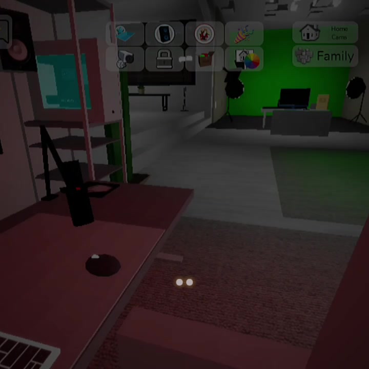 @james✓