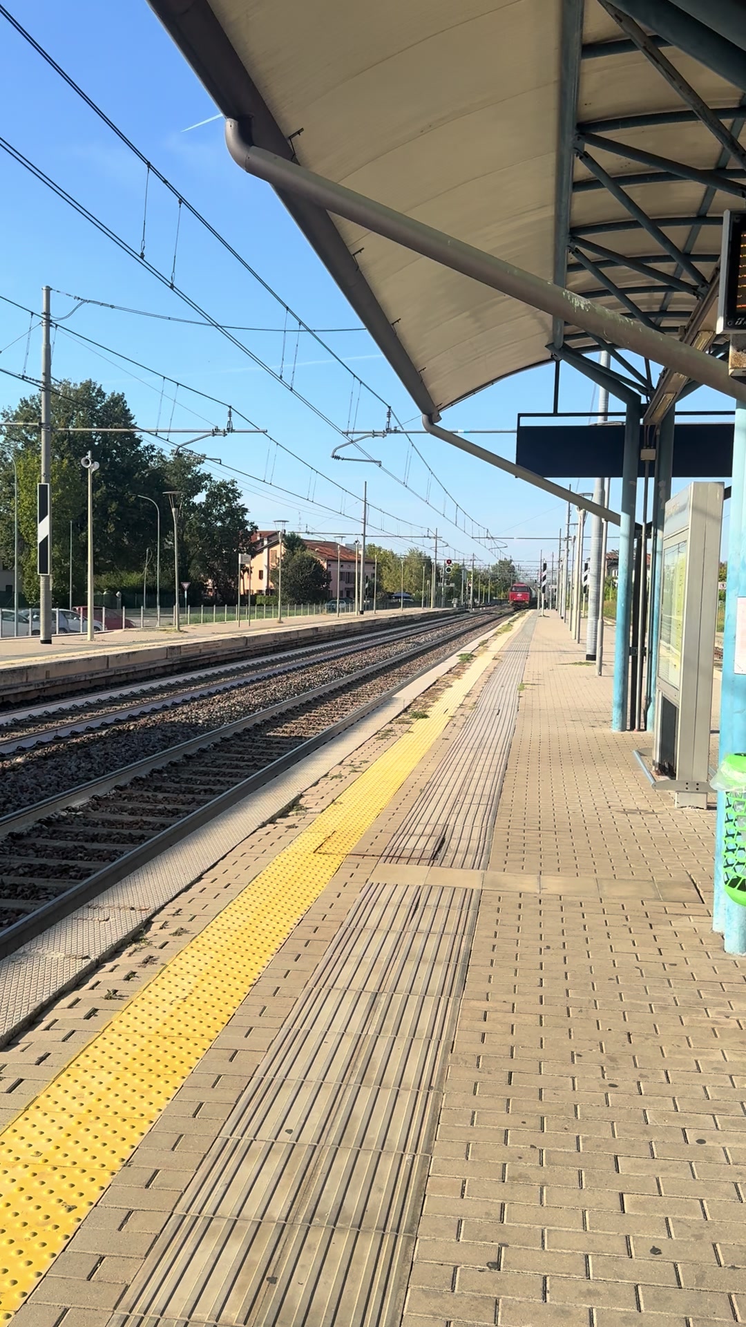 @Gimmy_Ghione_trainspottingE464