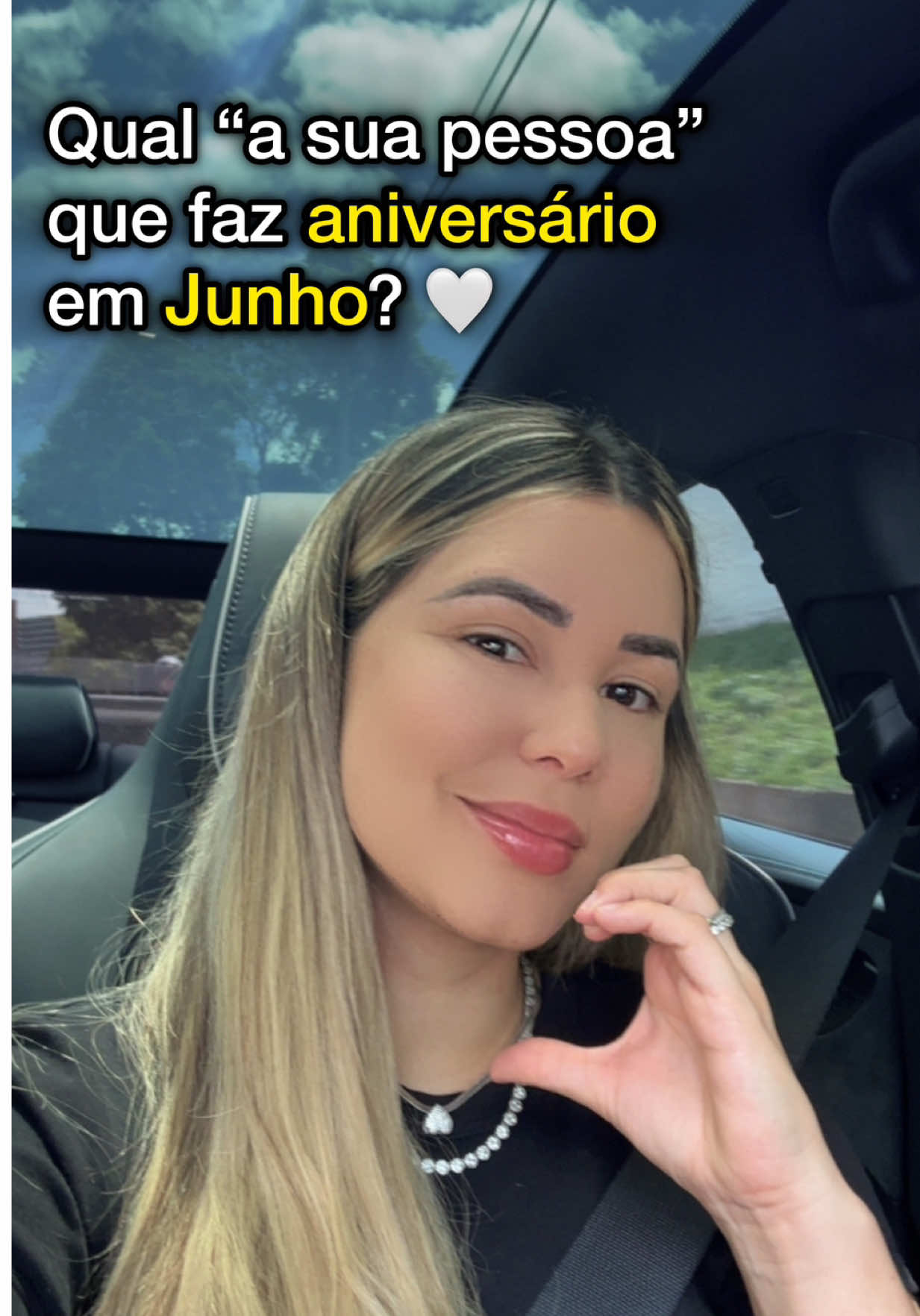 @Luna
