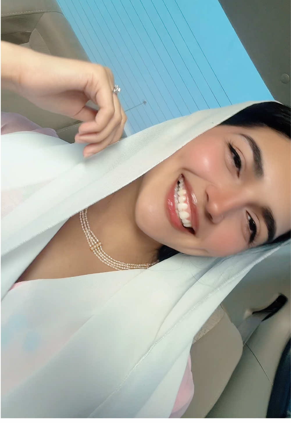@FARYAL 🕊