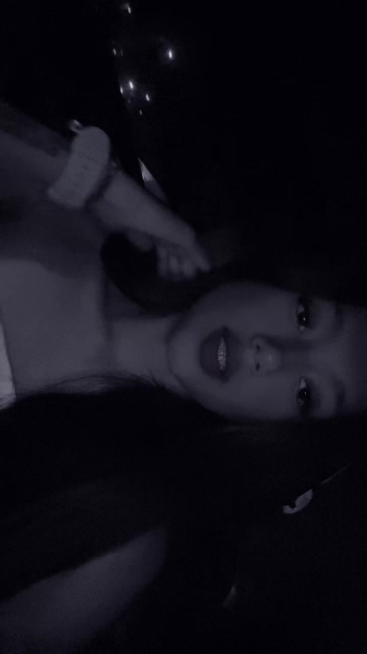 @Valeska🕷️