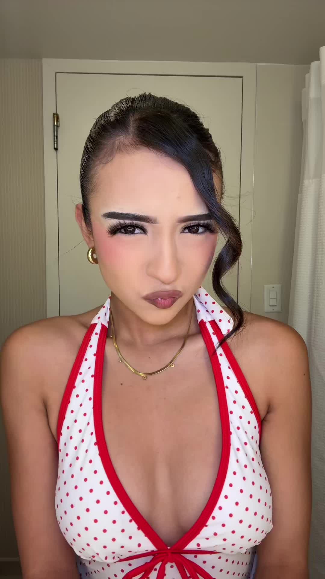@chowbabygirl