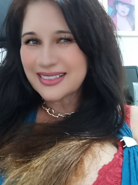 @SUELEN COUNTRY CANTORA
