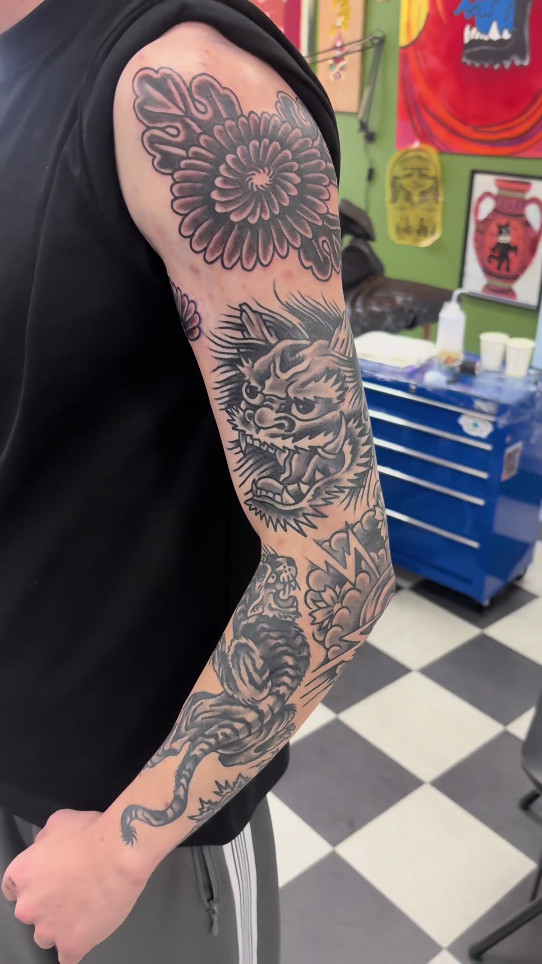 @OllieMrazTattooing