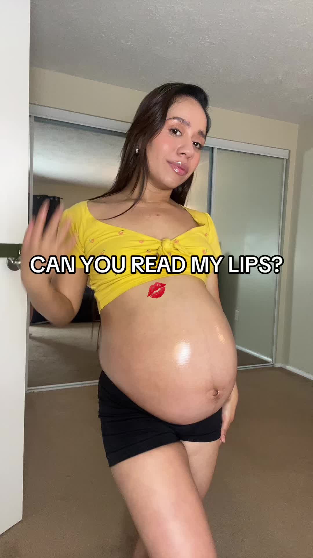 @littlepreglatina0