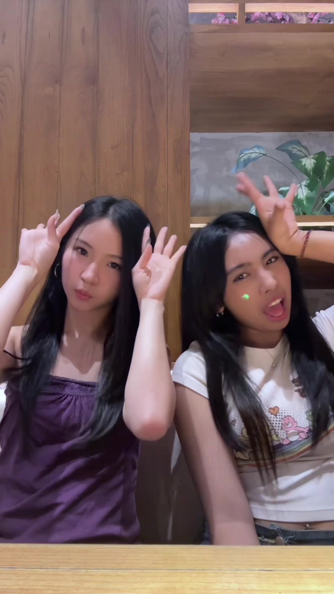 @CLEO