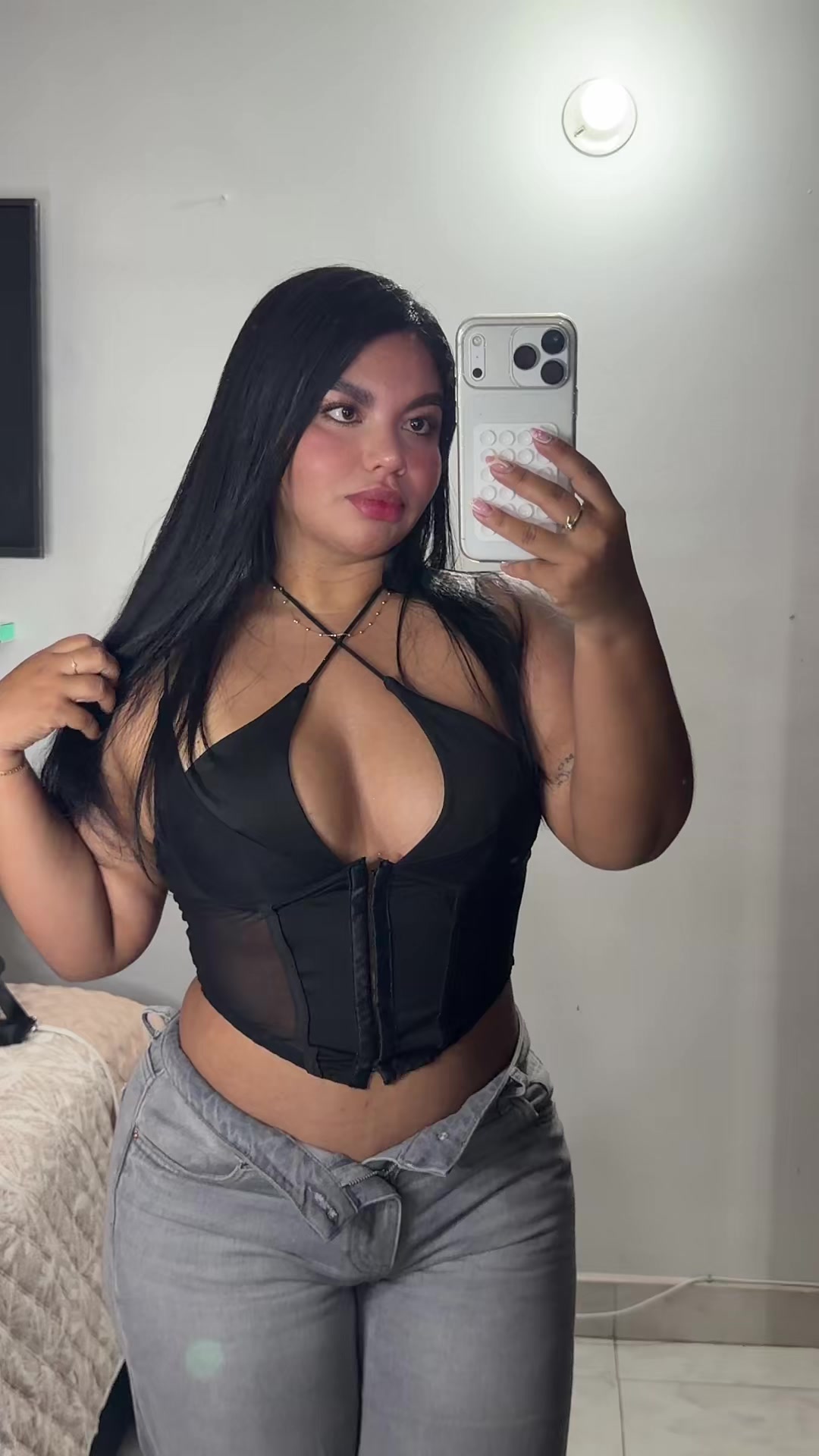 @ANDREA CORREA❤️🔥