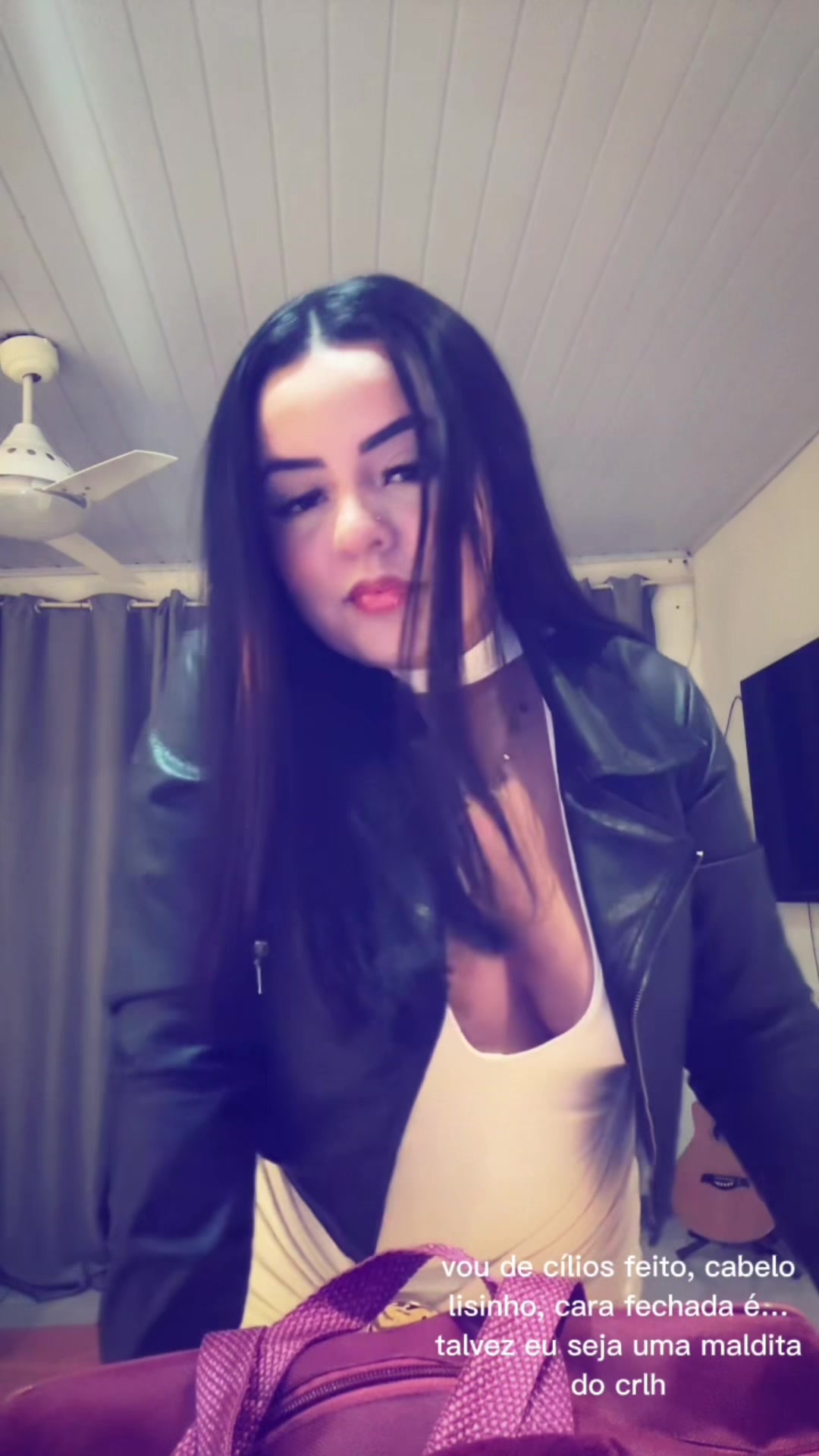 @Larissa Saraiva
