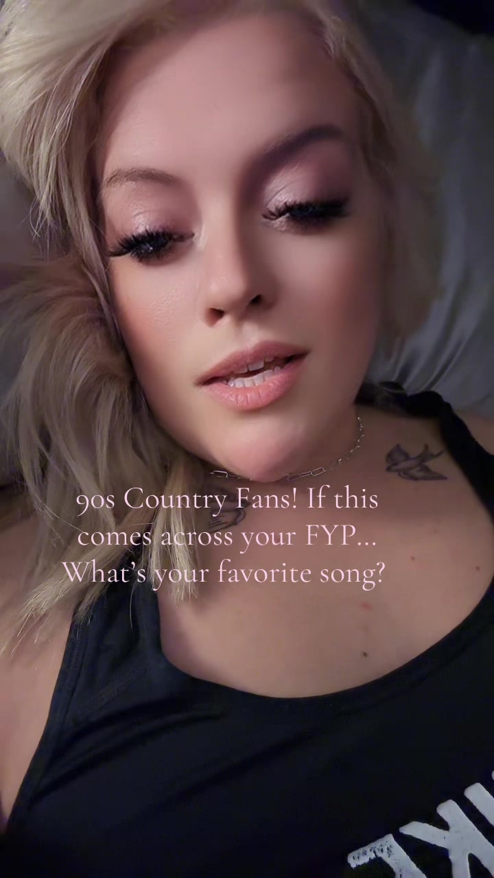 @Kayrae💜🦋