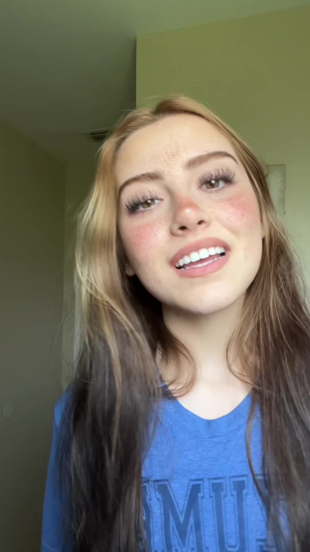 @Audrina