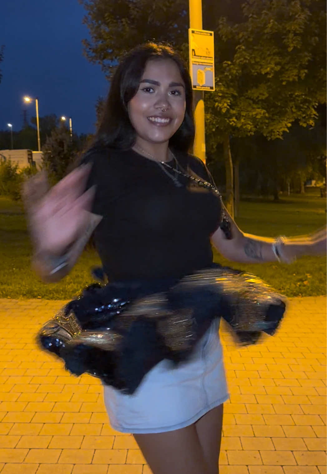 @Belu