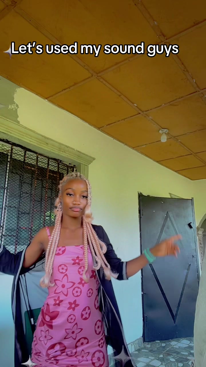@B&iuml;ll&icirc;&ntilde;&ecirc; DC Queen