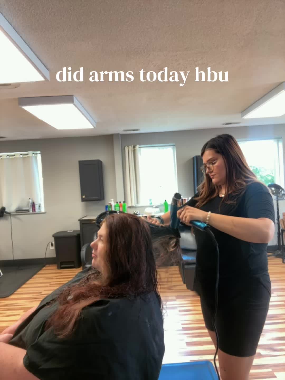 @claudia | stylist |