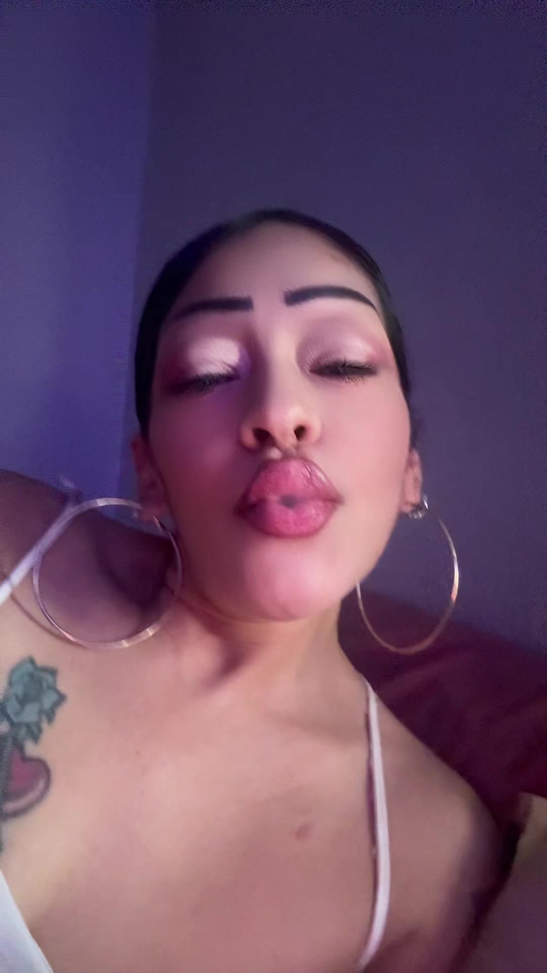 @MsV4mDa22&23