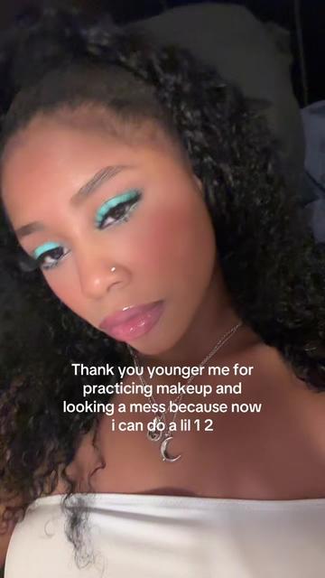 @naya448_