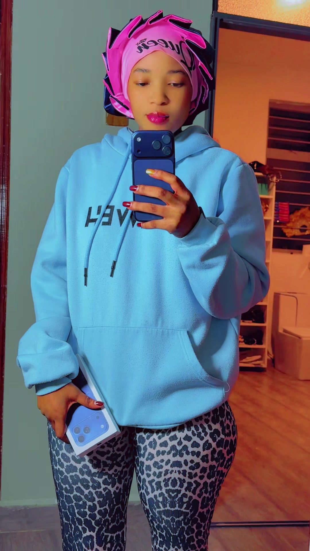 @👑ᵟᵁᴱᴱᴺ𝓢𝓱𝓲𝓵𝓪 𝓚𝓮𝓵𝓵𝔂