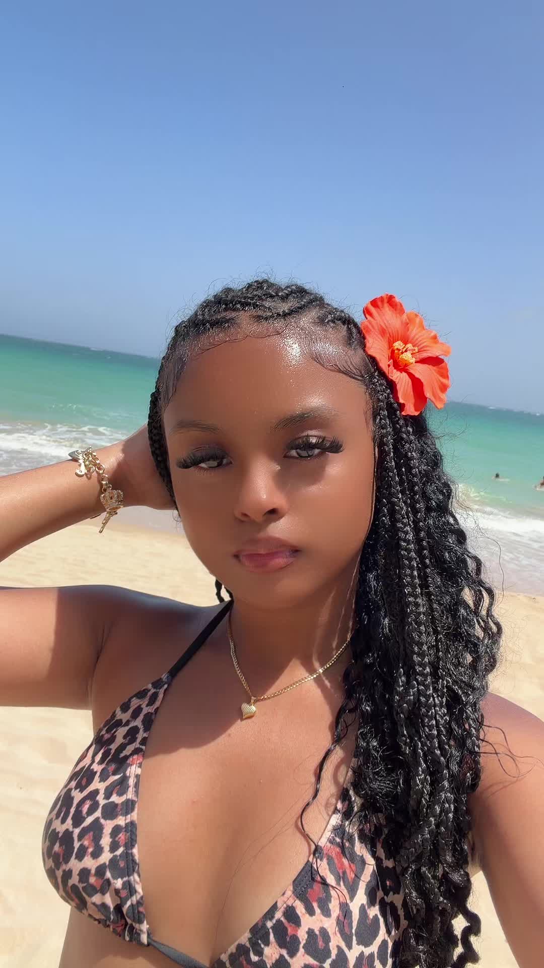 @jadaemani 🩷