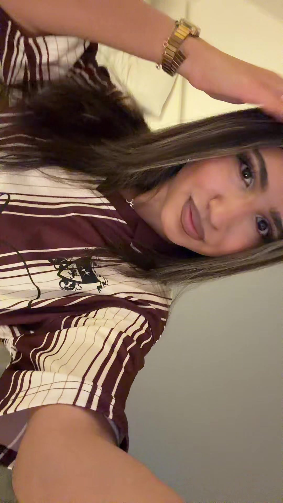 @y