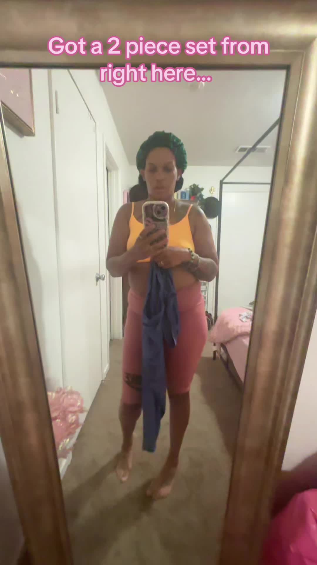 @redhott_feethecreator