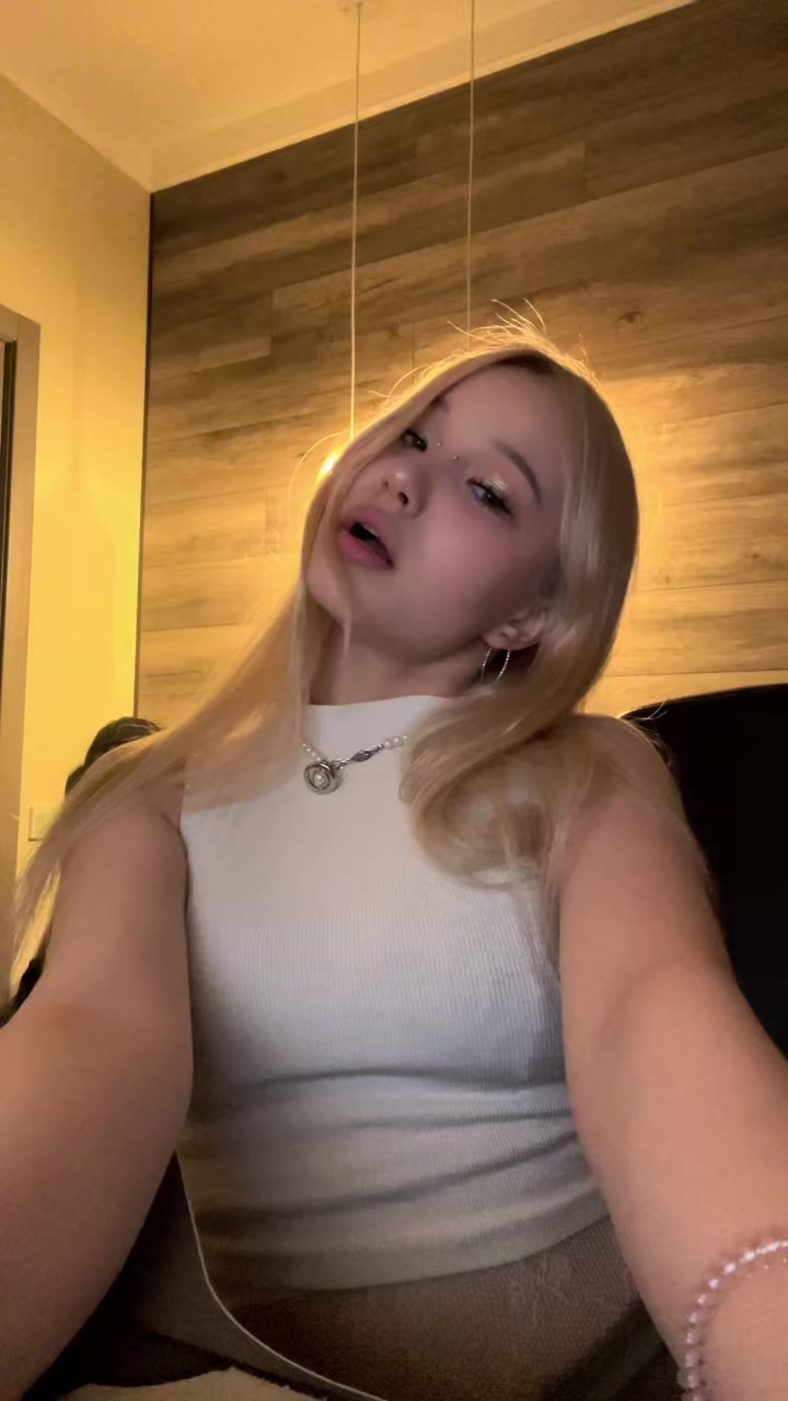 @suhee