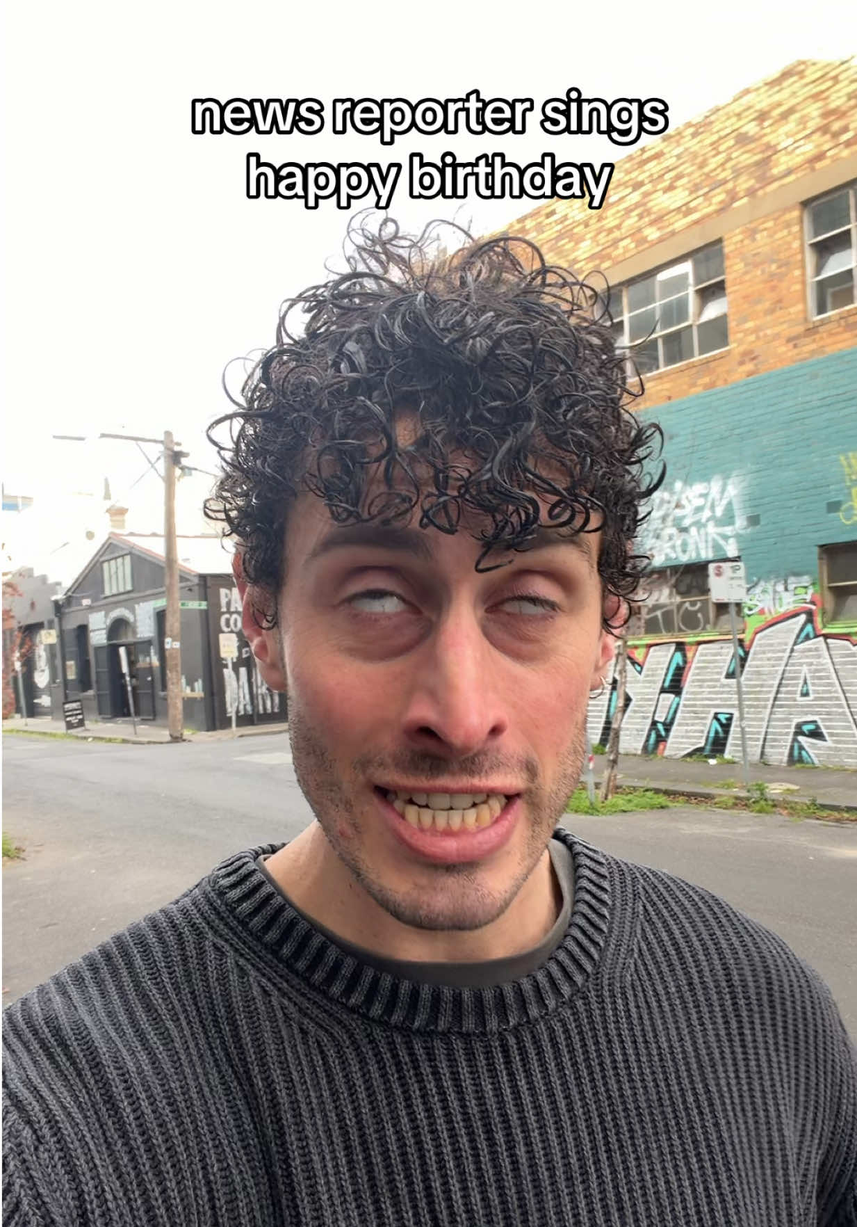 @tallncurly