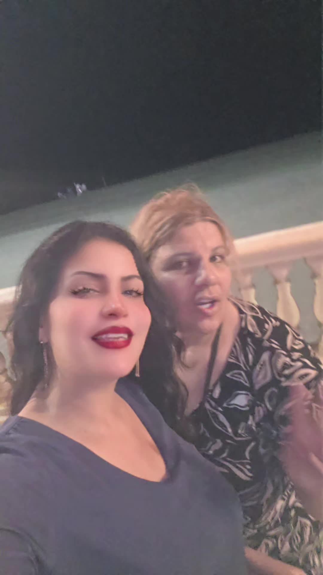 @رنوش الحلبية