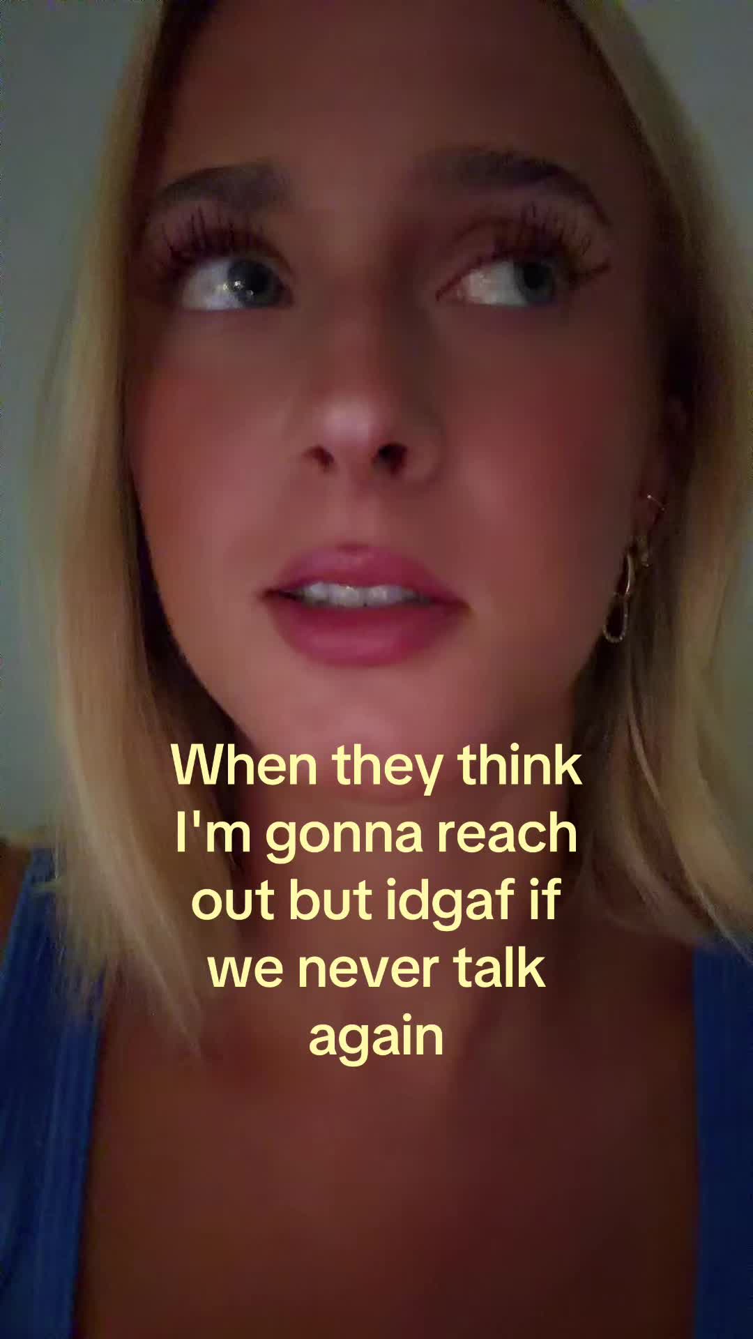 @theelliebarker