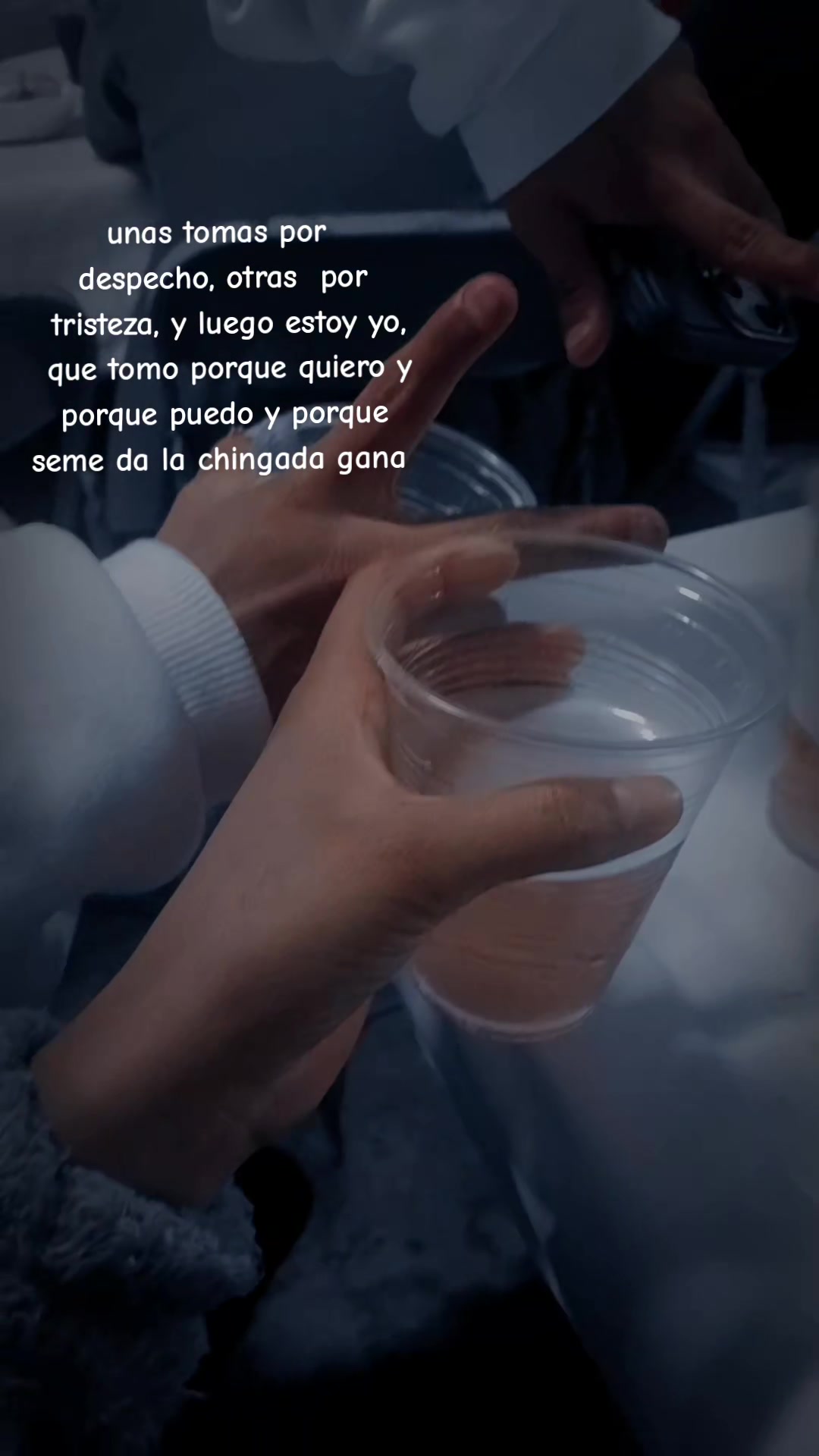 @Verónica León