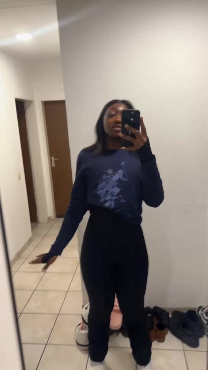 @Enoaboraa